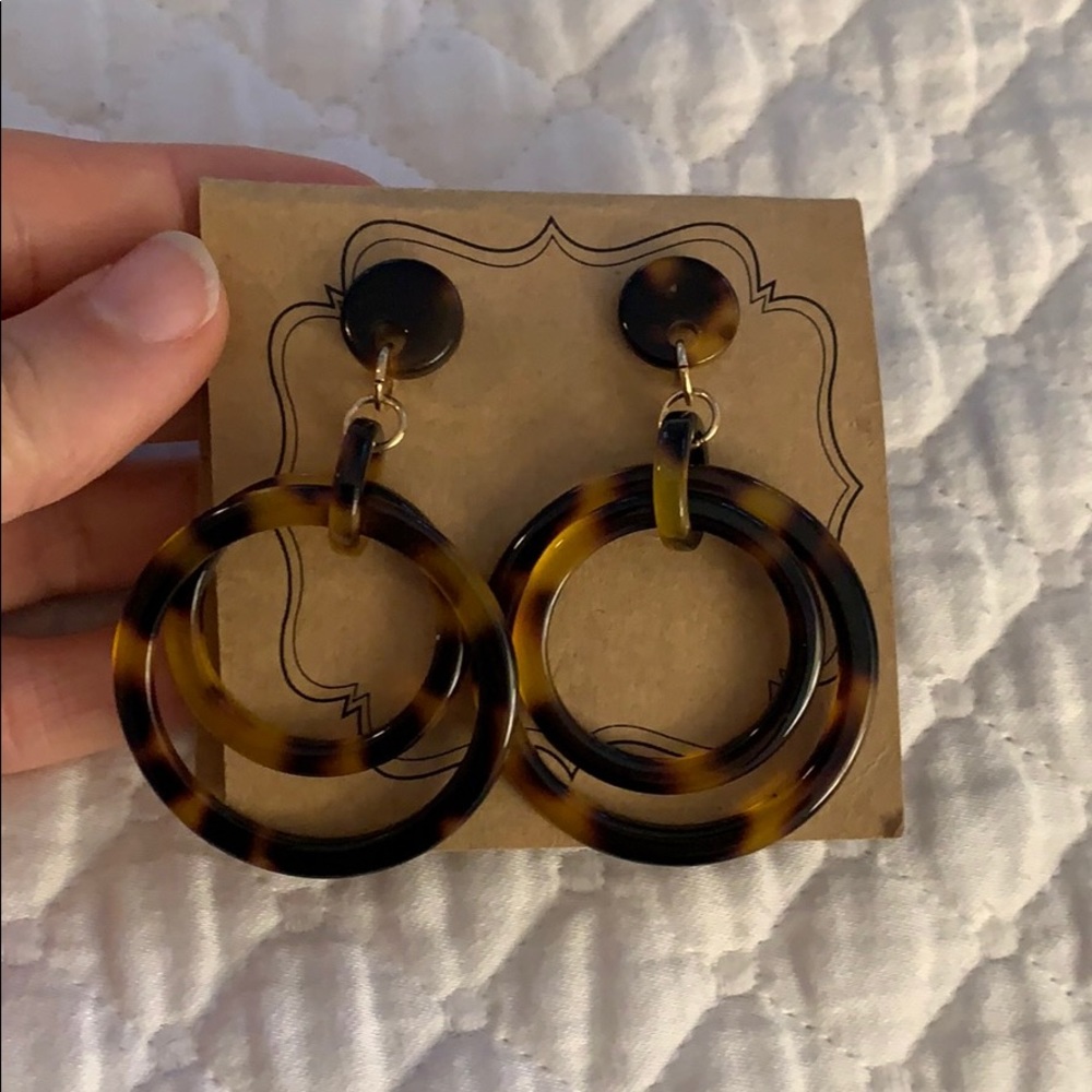 NWT Tortoise Shell Hoop Earrings
